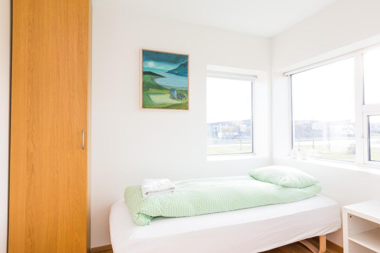 Kvoeldstjarnan Gistiheimili Hotel Stokkseyri Bagian luar foto